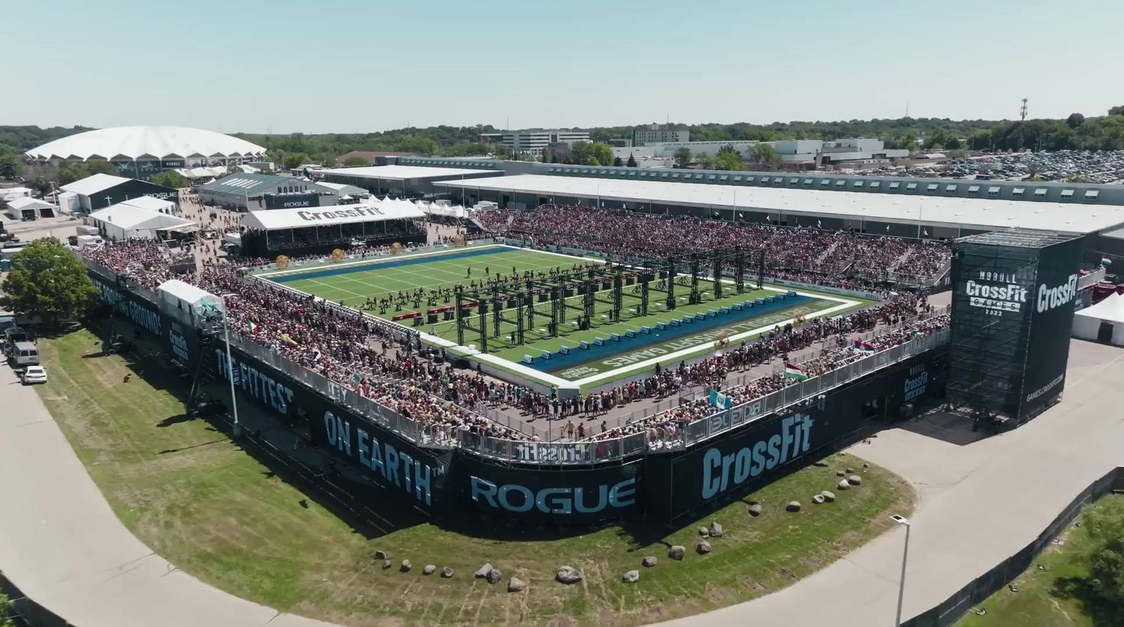 an aerial view of a stadium with a large crowd