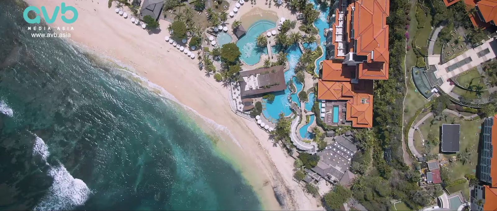 a bird's eye view of an aerial view of a resort