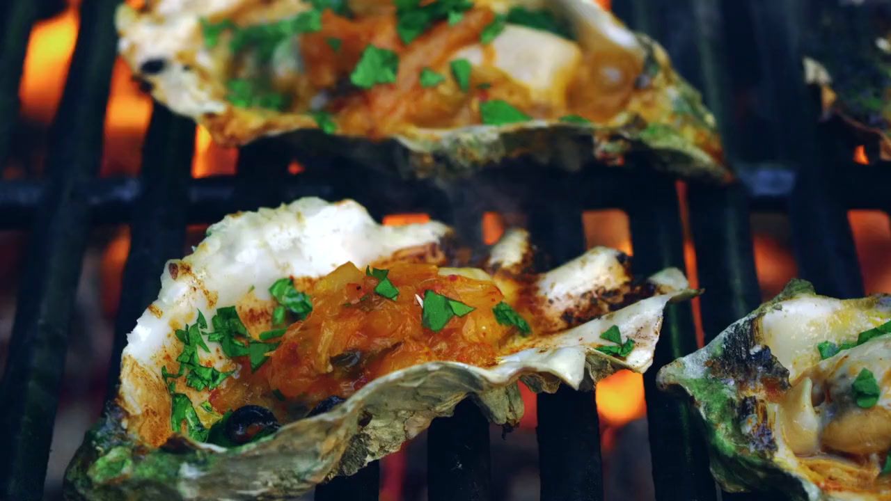 a close up of some food on a grill