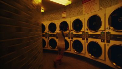 a row of washers sitting next to each other