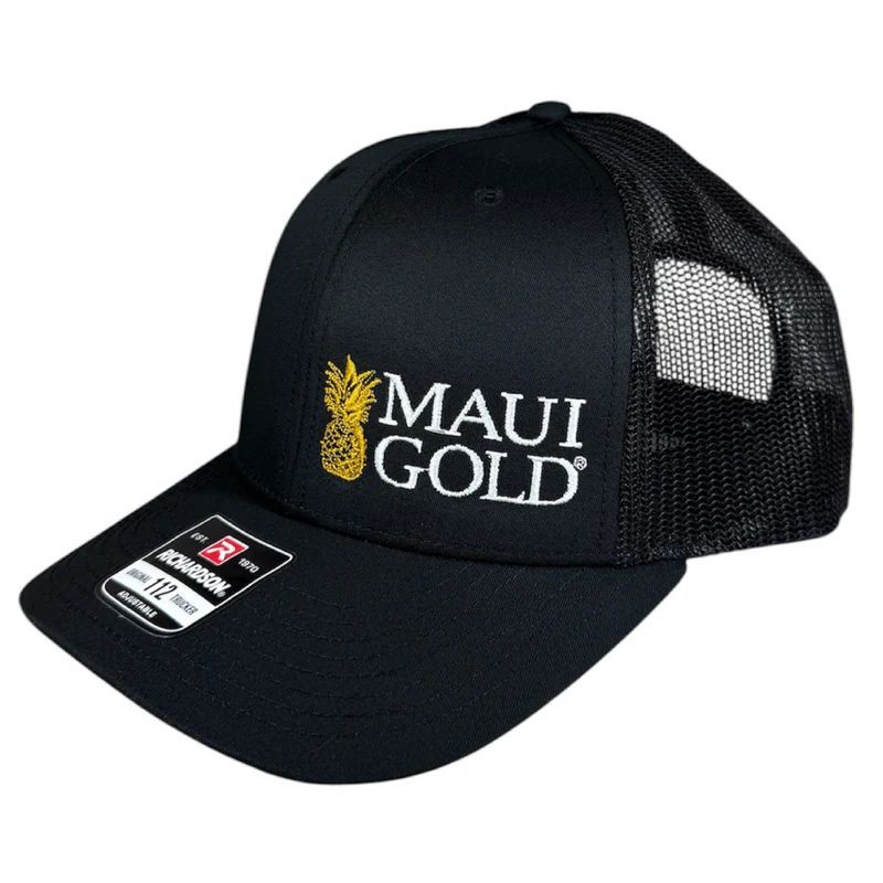 a black trucker hat with the words mau gold on it