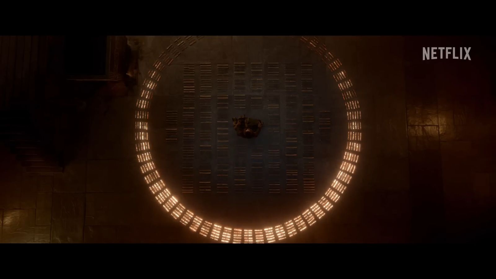 a circular light in the middle of a room