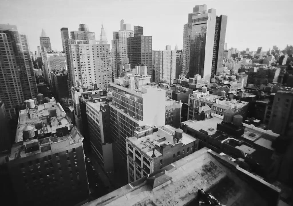 a black and white photo of a cityscape