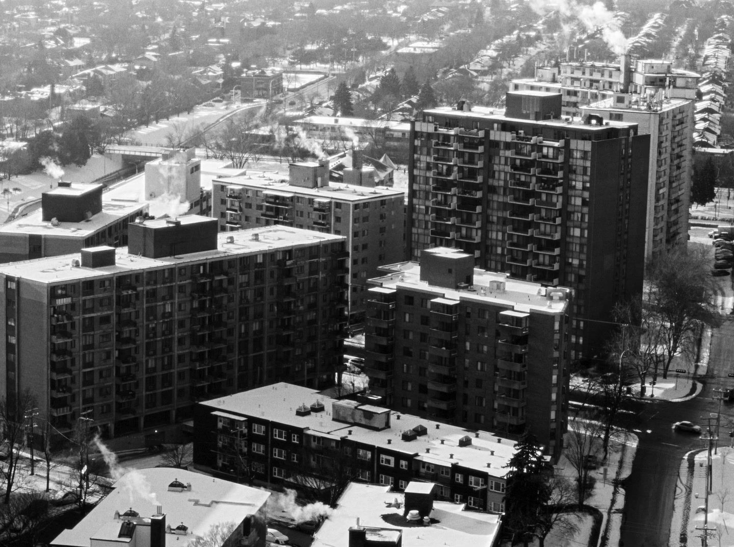 a black and white photo of a city