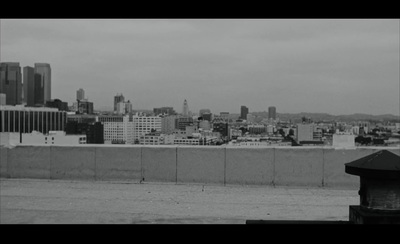 a black and white photo of a city skyline