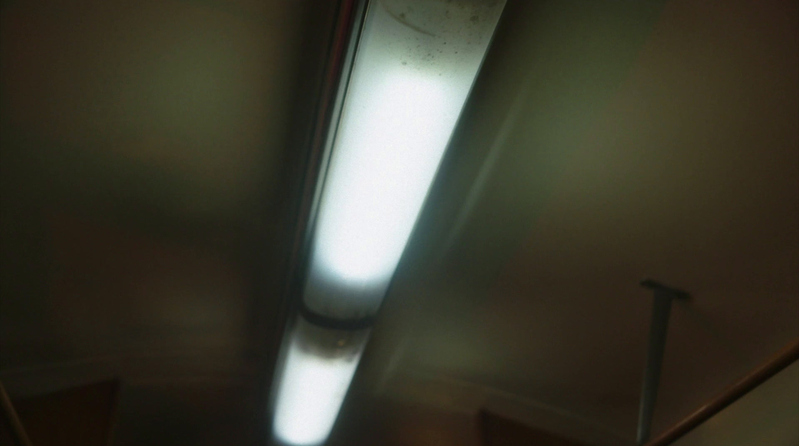 a light that is on in the ceiling